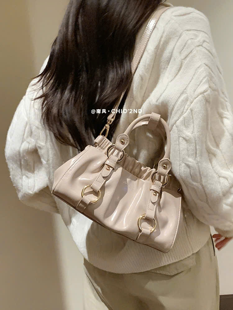 z7483654687862_528e3b5d36669a4d53adb02351b0c9f3